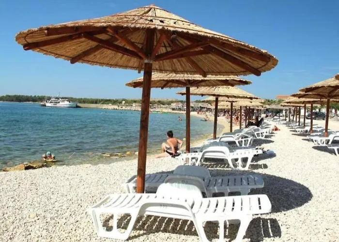 Maria Appartement Vir