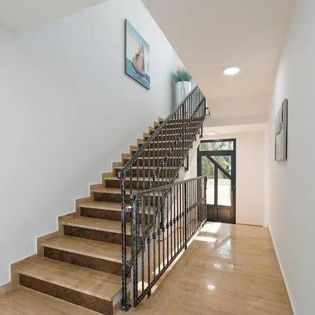 Apartman Maria Vir